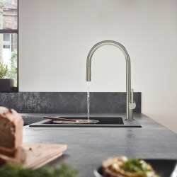 Talis M54 Mitigeur de cuisine 210, avec douchette extractible 2 jets, Aspect acier inox (72800800)