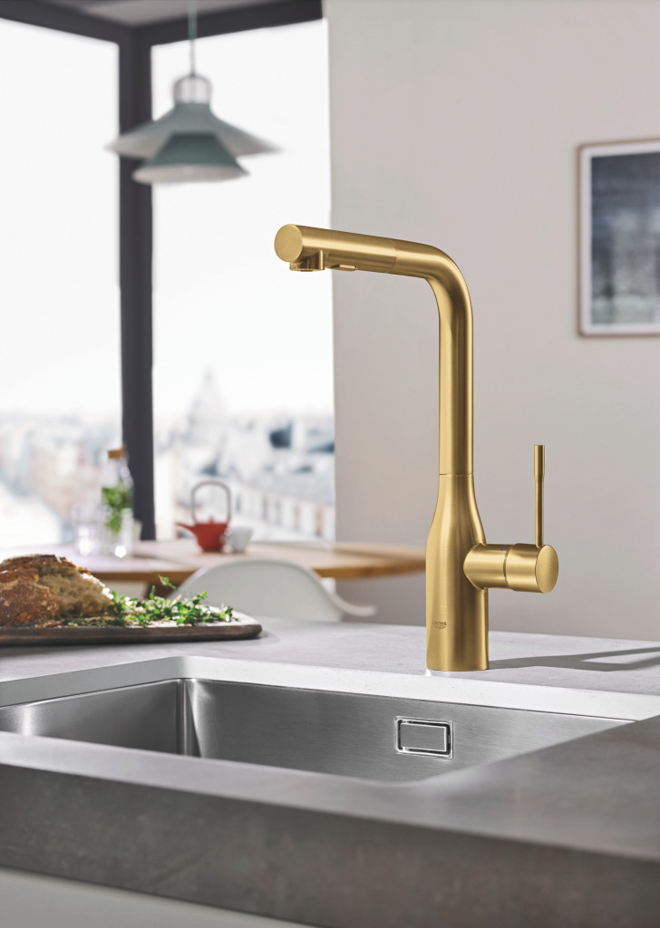 Grohe - GROHE - Mitigeur monocommande lavabo Taille M Essence, cool sunrise  brossé - finition doré brillant - Robinet de lavabo - Rue du Commerce