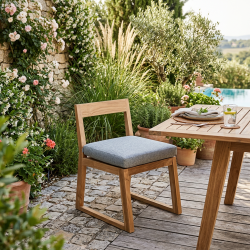 Chaise de table extérieur en teck massif, 50x59.5x79 cm, avec coussins gris perlé (NATOFCH50B)