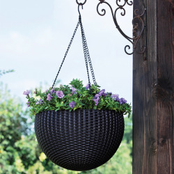 Jardinière sphérique suspendue à 3 chaînes 8,6 L en résine effet rotin graphite 35 x 35 x 22 cm (229545)